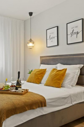 Mido Park Apartment with Private Parking & Self Check-in